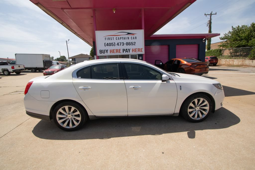 Used 2013 Lincoln MKS FWD image 12