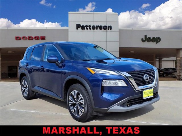 Used 2023 Nissan Rogue SV image 1