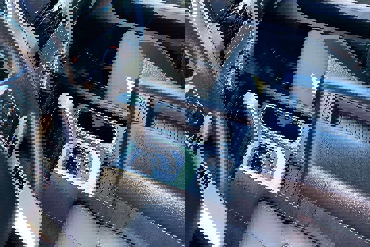 Used 2019 Toyota Tundra SR5 w/ SR5 Upgrade Package AWD/4WD image 17