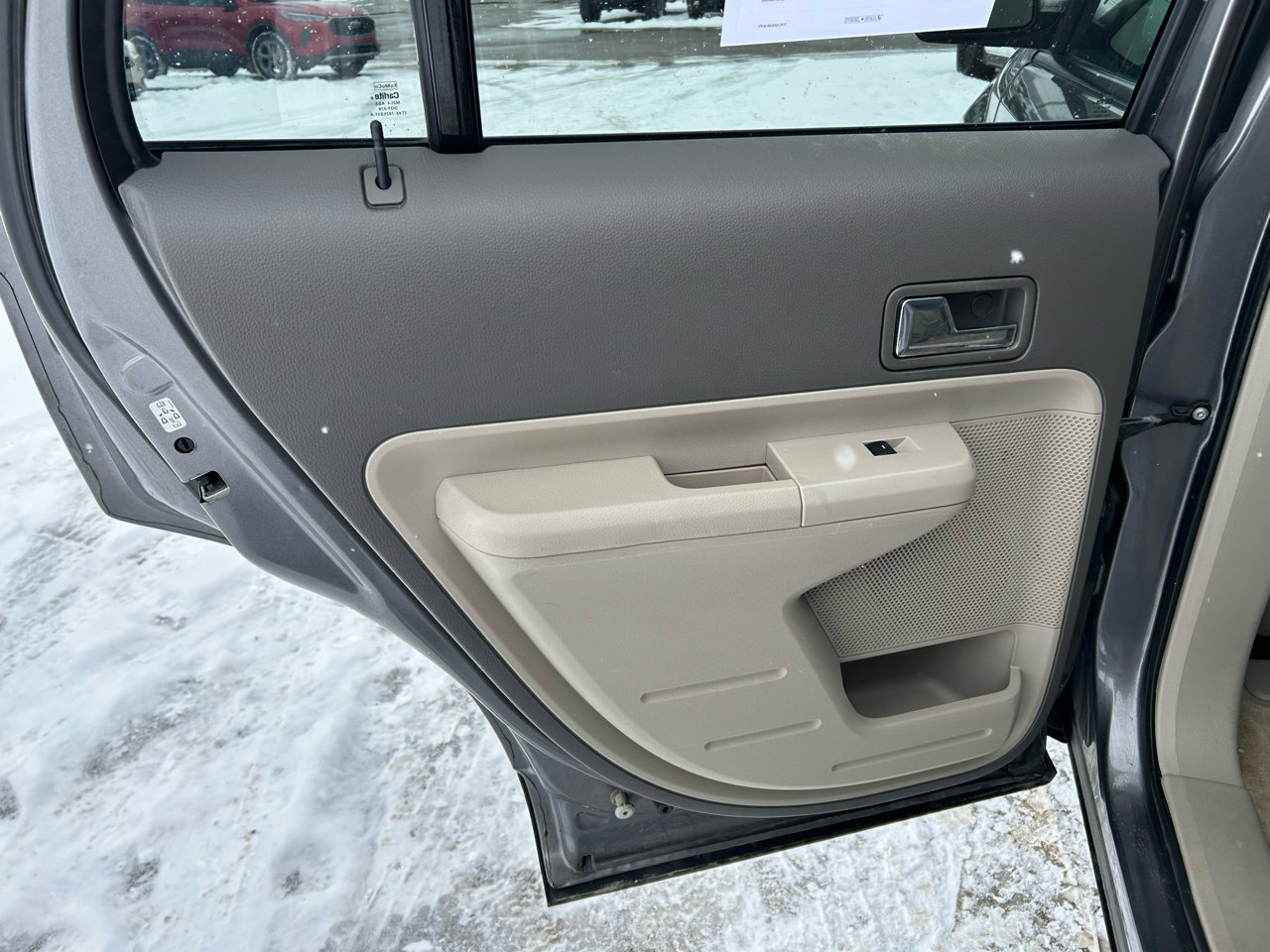 Used 2009 Ford Edge SEL image 13