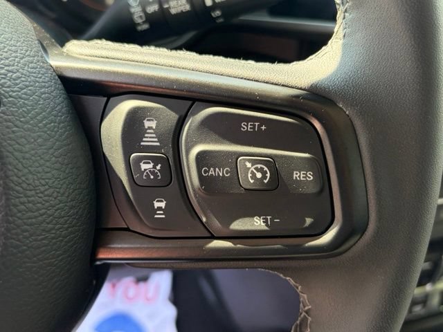 Used 2026 Jeep Wrangler Unlimited Rubicon AWD/4WD image 17