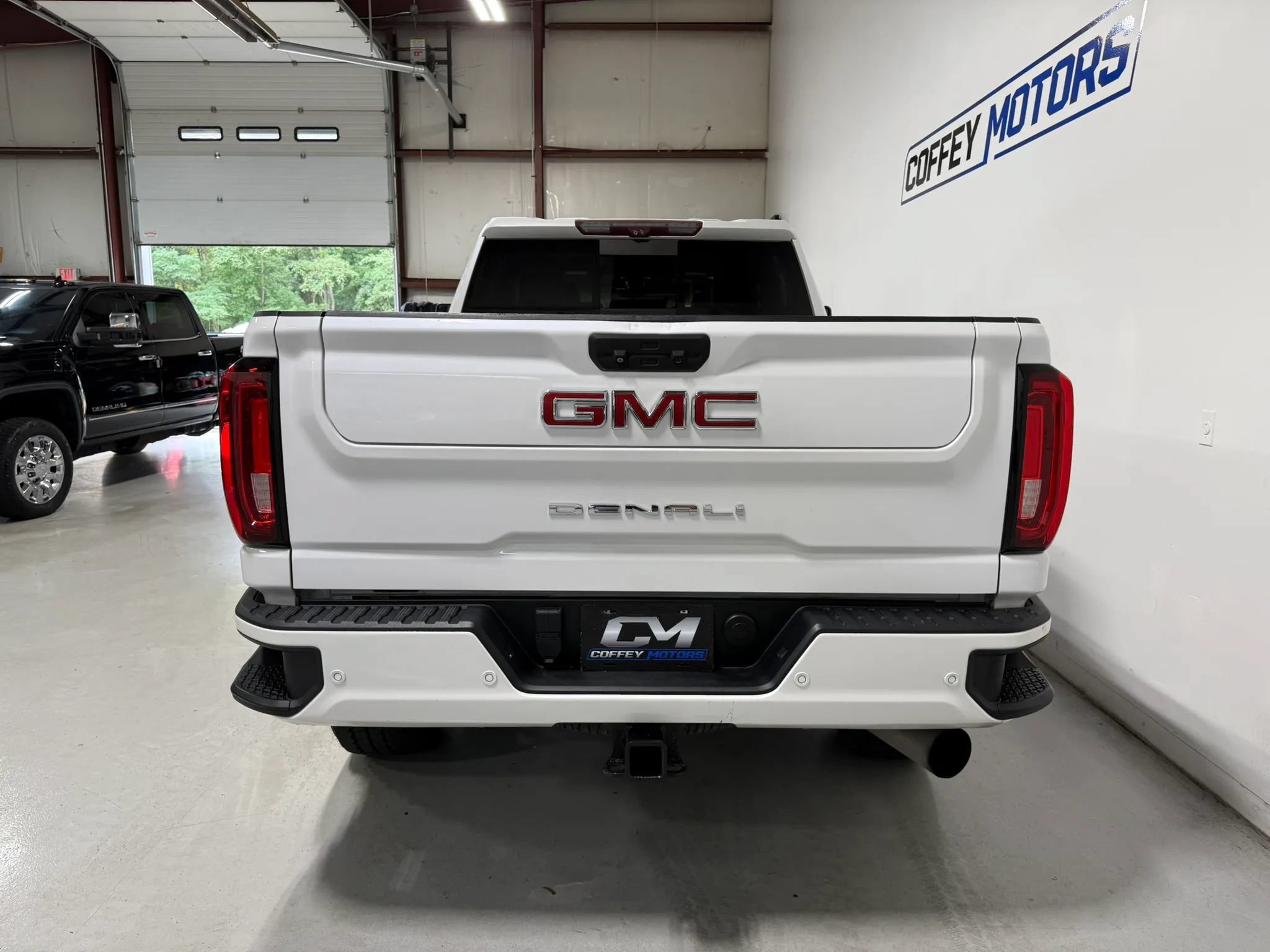 Used 2020 GMC Sierra 2500 Denali w/ Denali Ultimate Package AWD/4WD image 5