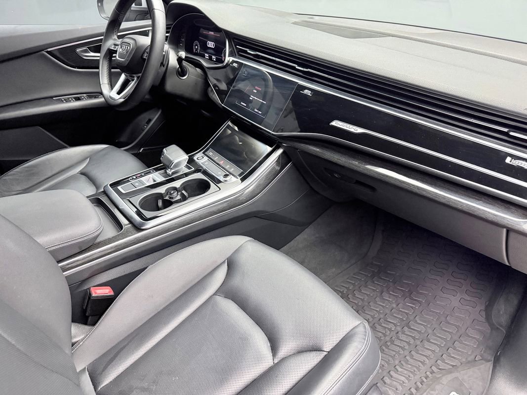 Used 2021 Audi Q8 Premium Plus AWD/4WD image 11