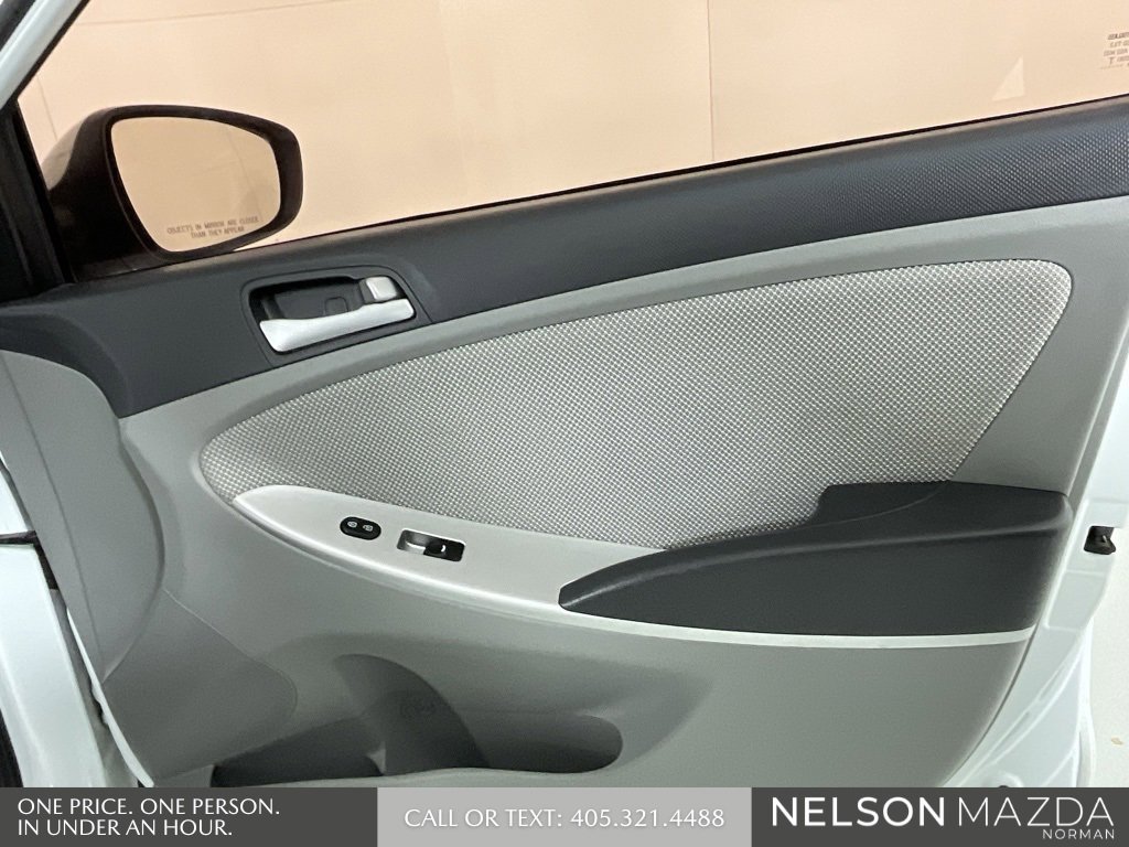 Used 2014 Hyundai Accent GS image 16