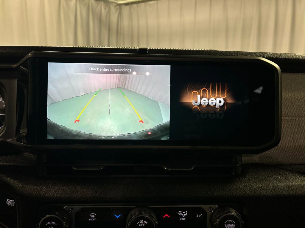 Used 2025 Jeep Wrangler Willys 4xe image 18