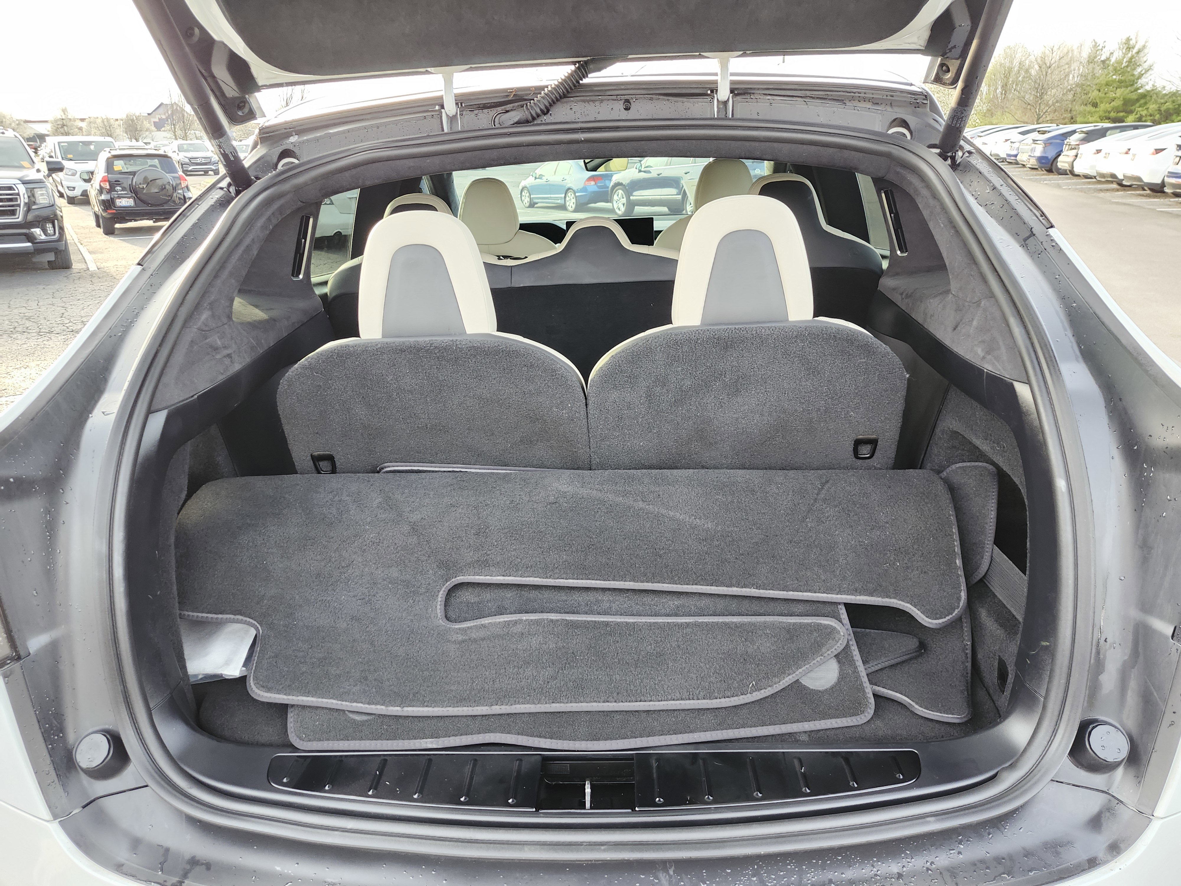 Used 2023 Tesla Model X image 20