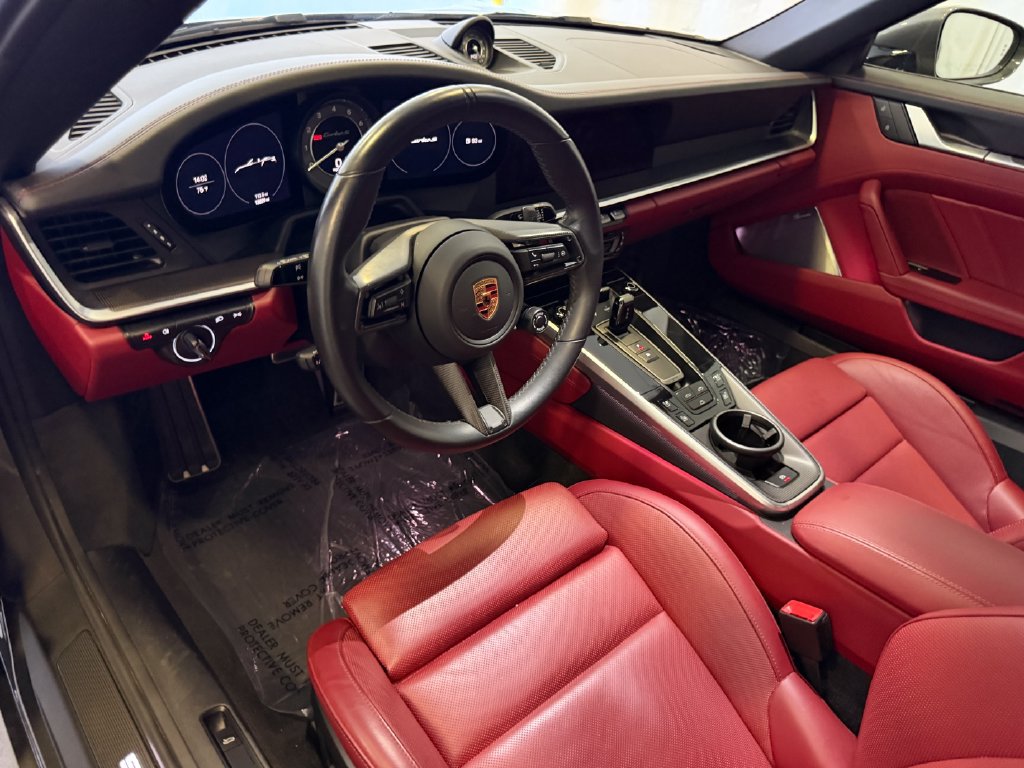 Certified 2024 Porsche 911 Turbo AWD/4WD image 4