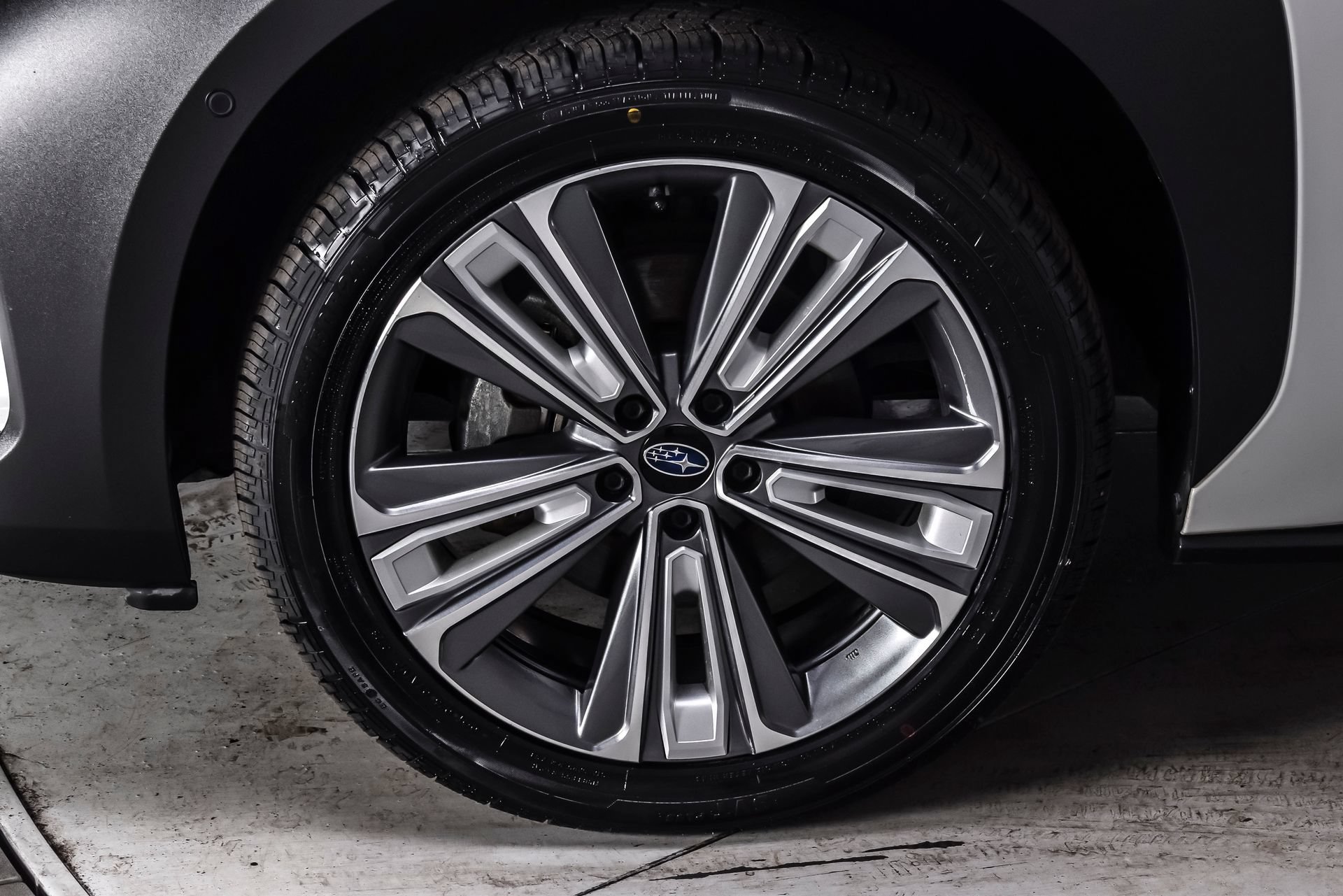 Used 2023 Subaru Solterra AWD image 10