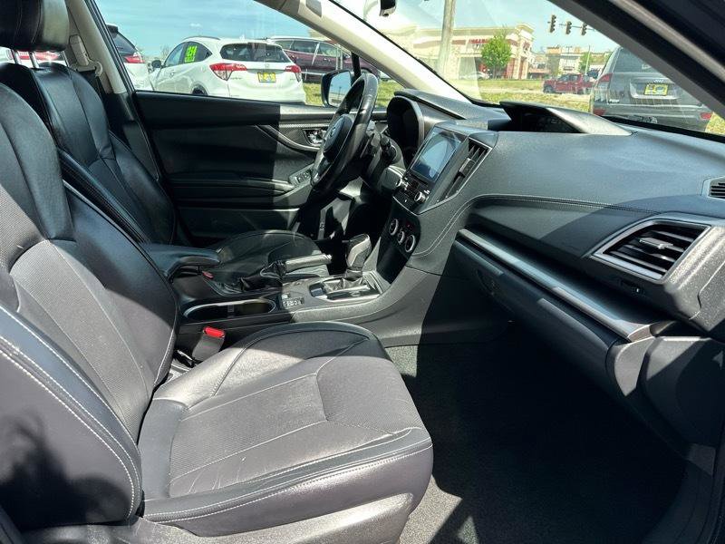 Used 2017 Subaru Impreza 2.0i Limited image 4