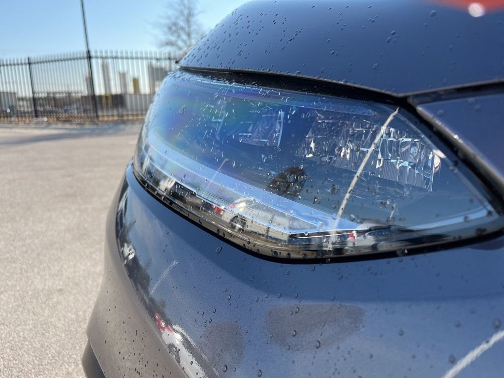 Certified 2025 Honda HR-V LX image 12