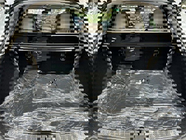 New 2026 Genesis GV70 2.5T Select image 16