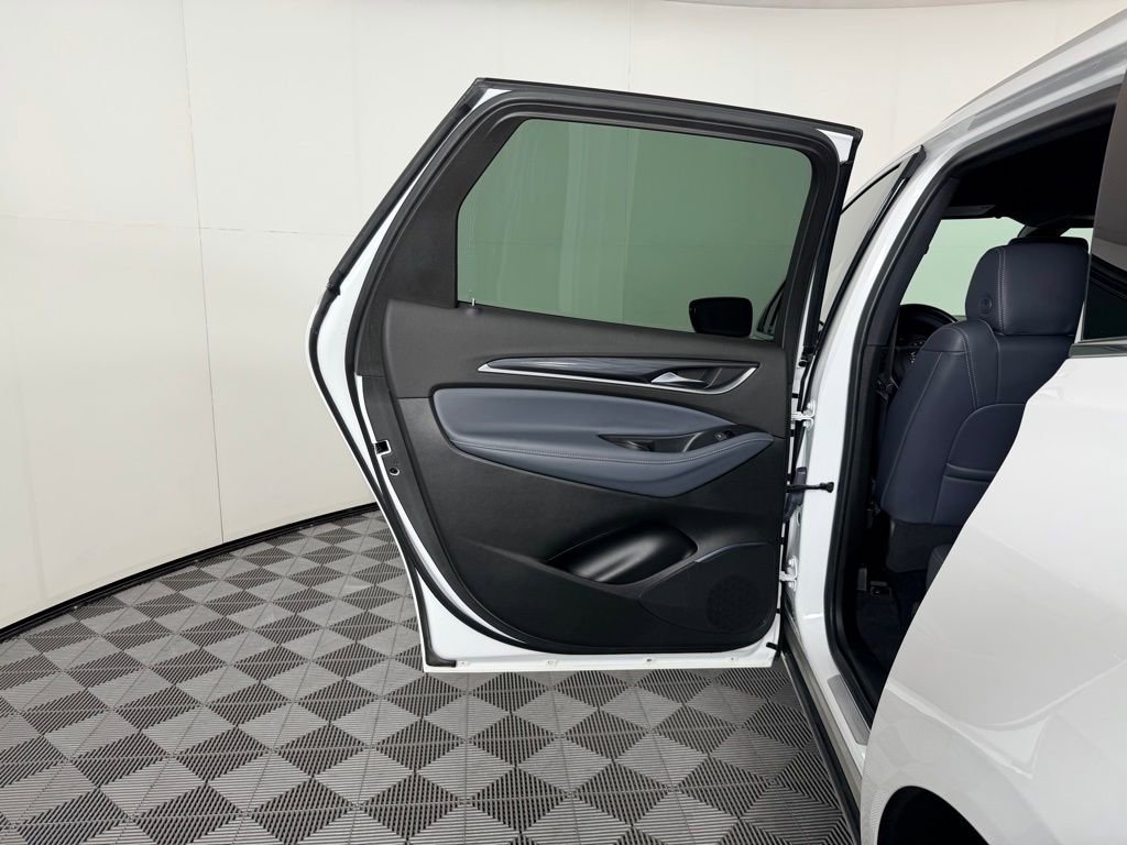 Used 2023 Buick Enclave Essence FWD image 26
