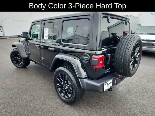 Used 2025 Jeep Wrangler Sahara 4xe w/ Safety Group image 5