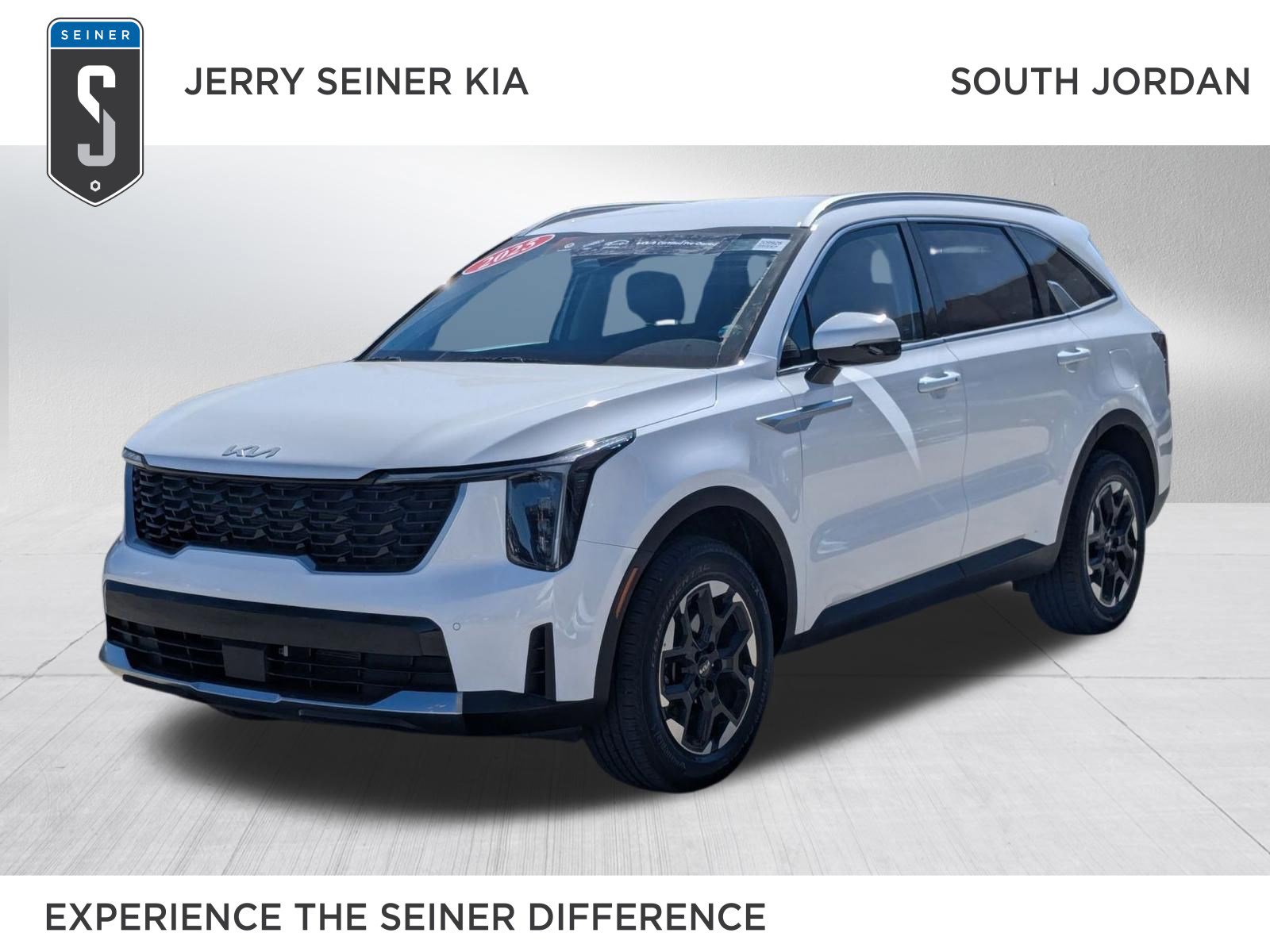 Certified 2025 Kia Sorento S image 1