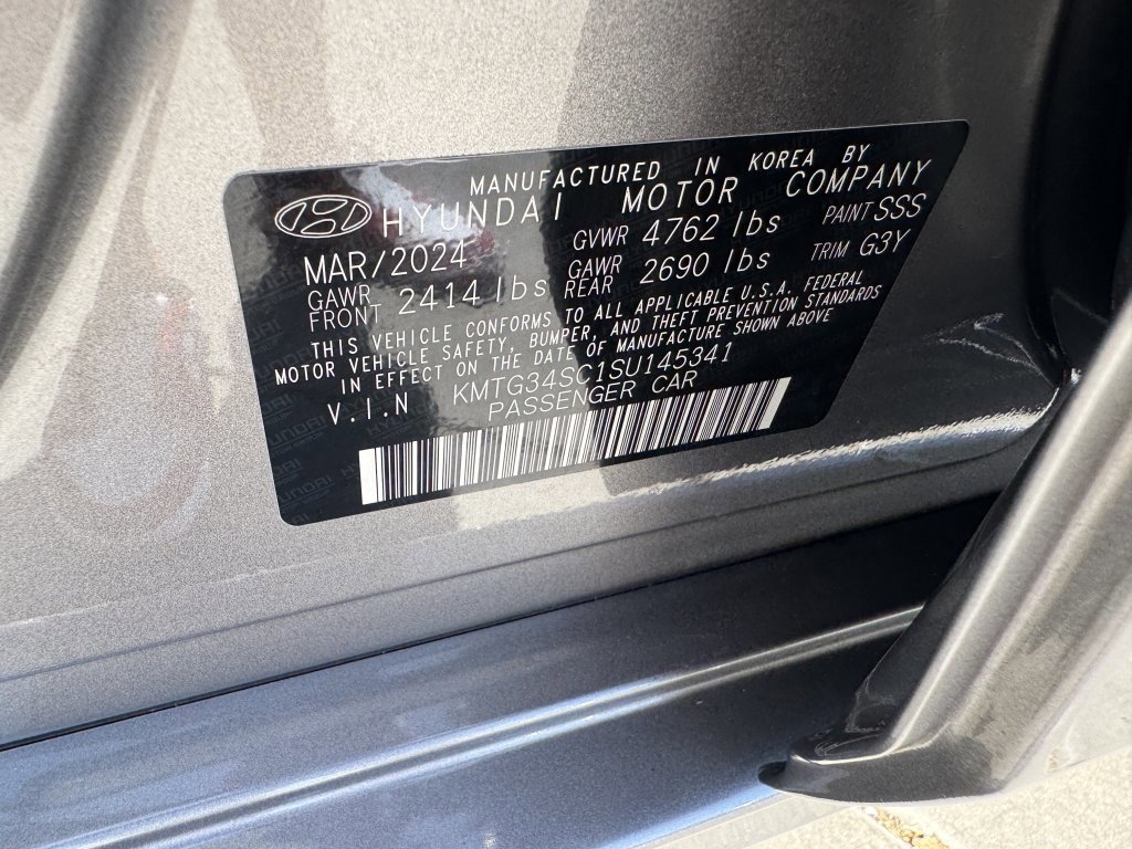 Used 2025 Genesis G70 2.5T w/ Sport Prestige Package image 49