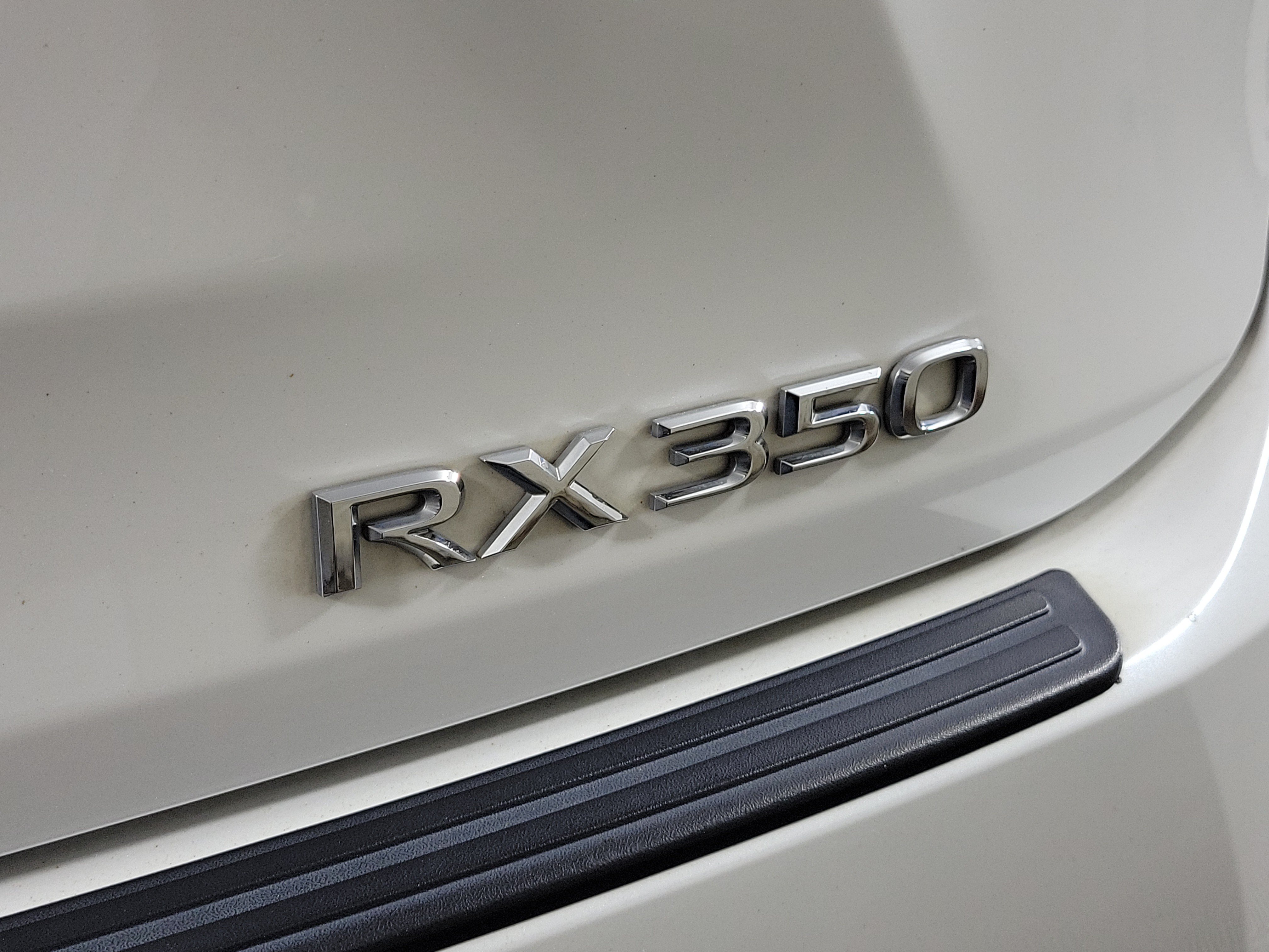 Used 2018 Lexus RX 350 AWD w/ Premium Package image 25