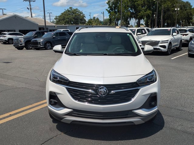 Used 2022 Buick Encore GX Essence w/ Advanced Technology Package FWD image 2