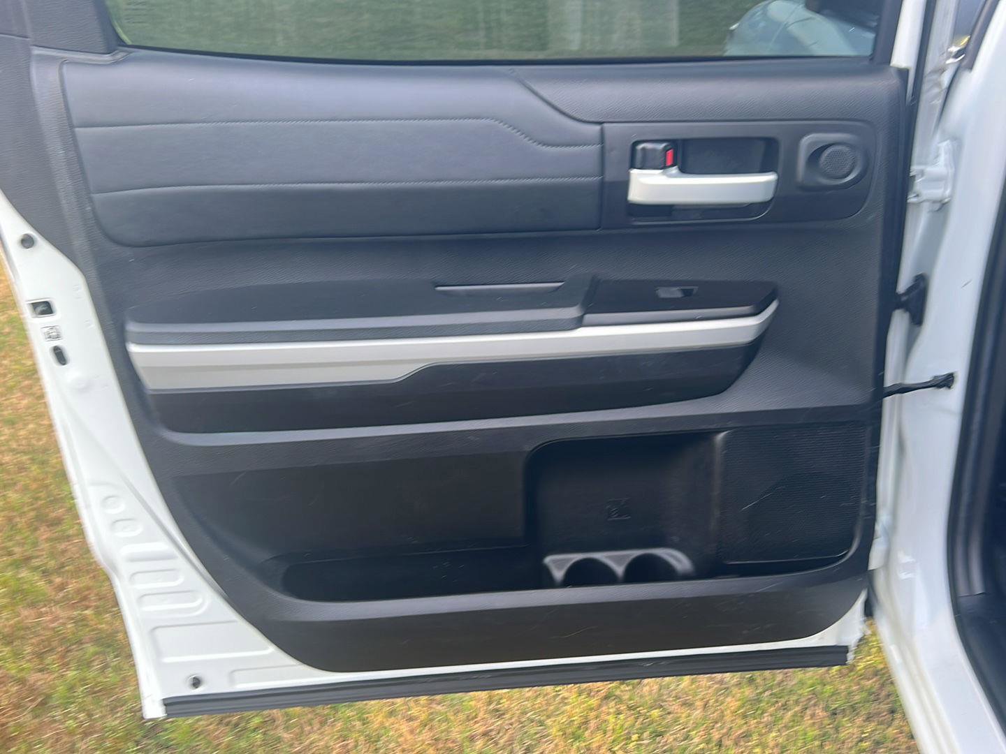 Used 2020 Toyota Tundra Limited w/ TRD Off-Road Package image 17