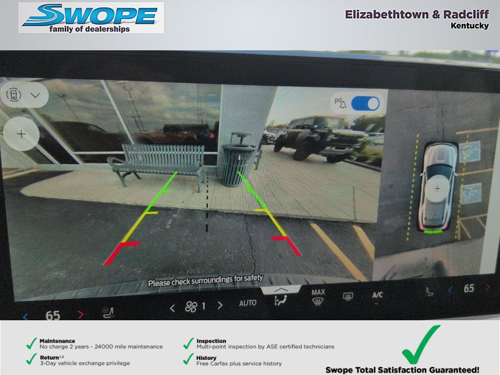 Used 2025 Ford Explorer Platinum w/ Ultimate Package image 14