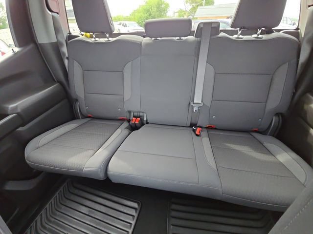 Certified 2025 Chevrolet Silverado 1500 Custom w/ Turbomax Blackout Package AWD/4WD image 11
