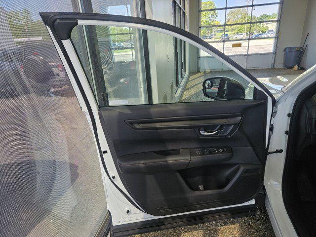 Used 2023 Honda CR-V Sport image 17