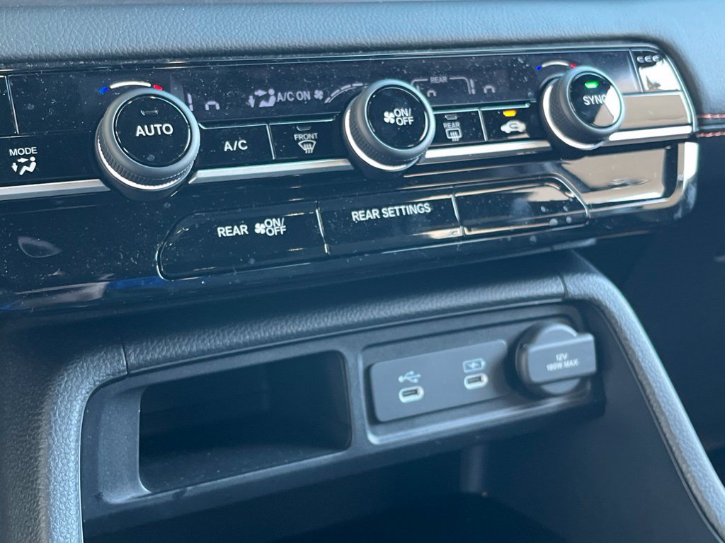 Certified 2026 Honda Pilot Sport image 26