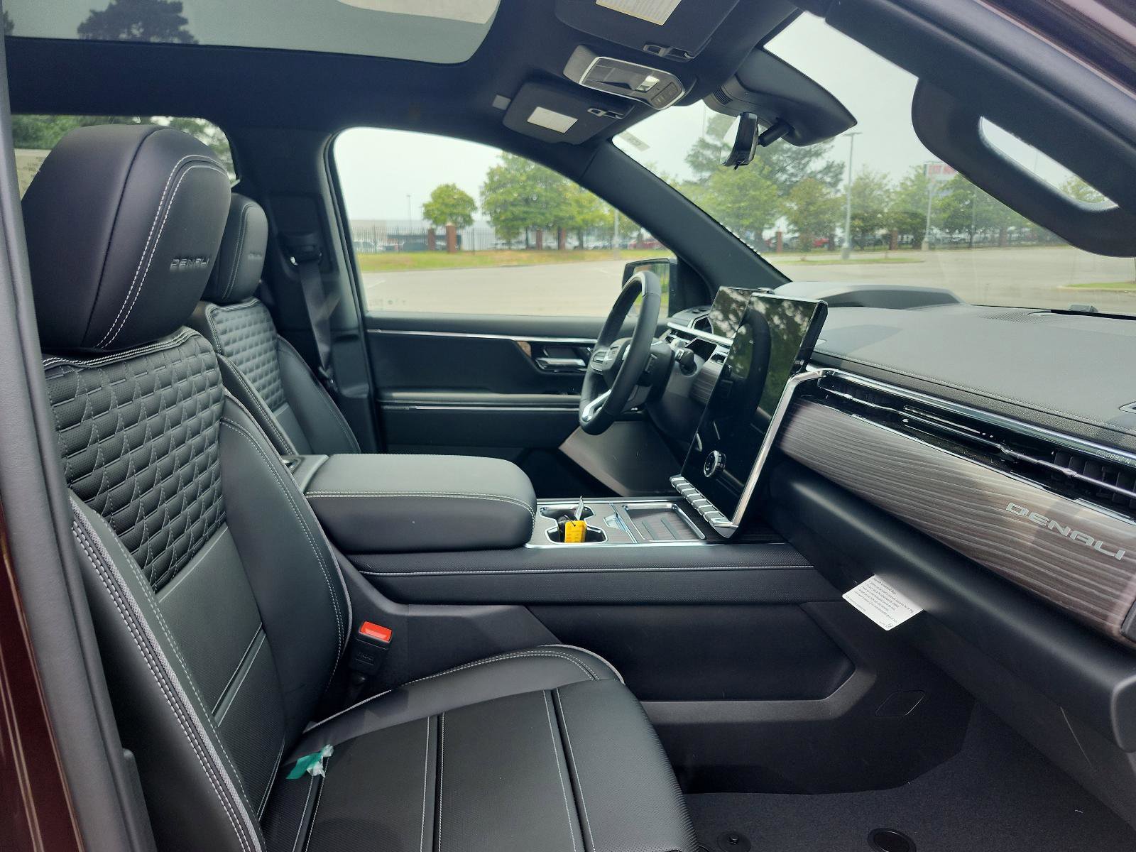 New 2025 GMC Sierra EV Denali image 7