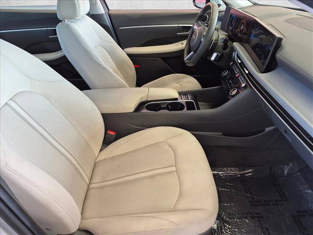 Used 2025 Hyundai Sonata SEL FWD image 26