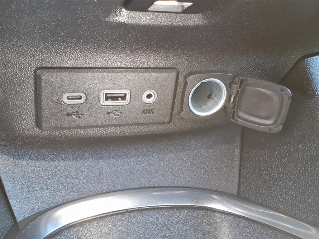 Used 2024 Chevrolet Malibu LT image 16