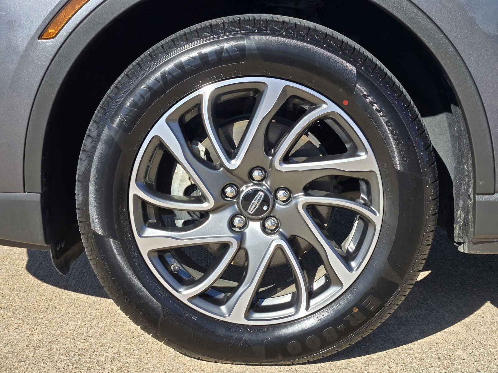 Used 2022 Lincoln Corsair FWD image 14