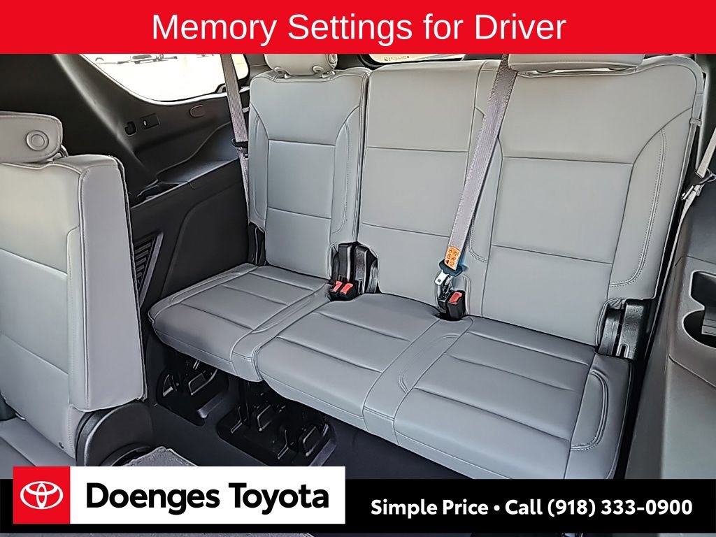 Used 2021 Chevrolet Tahoe LT image 14