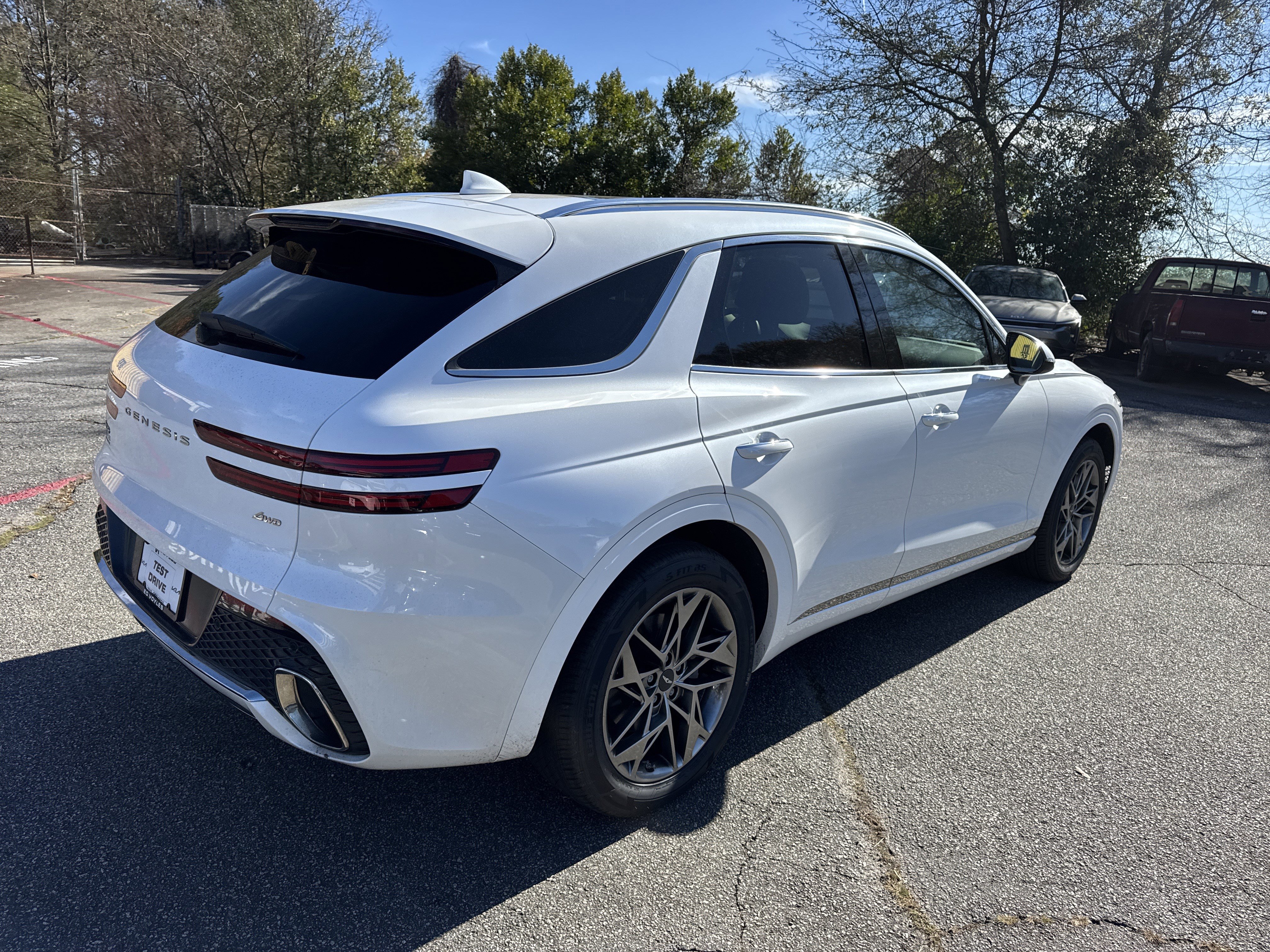 Used 2022 Genesis GV70 2.5T w/ Select Package image 7