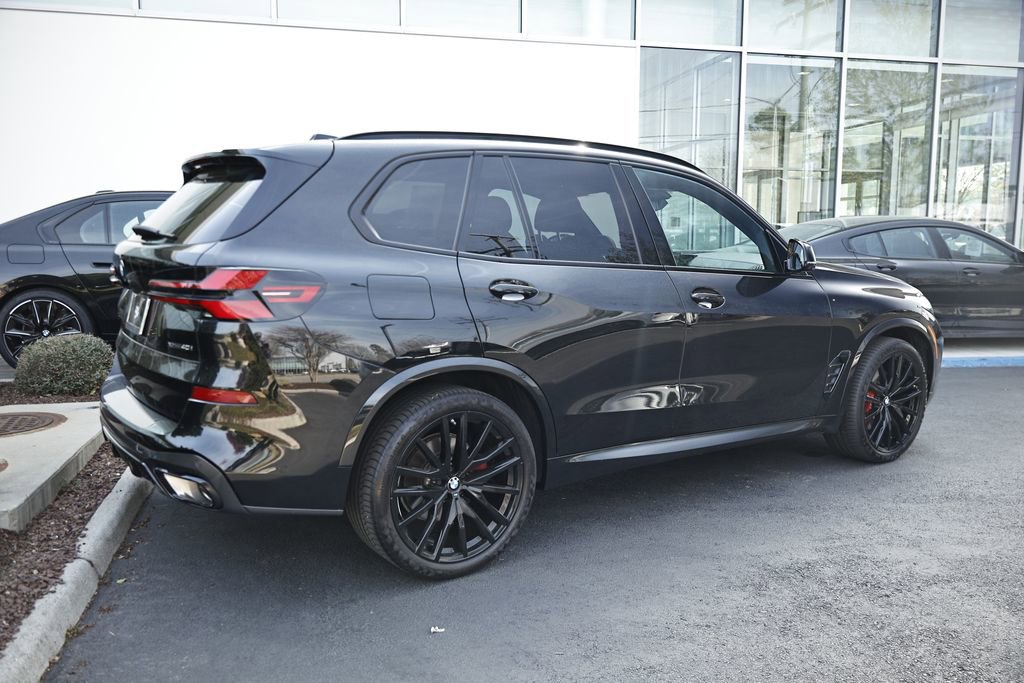 Certified 2024 BMW X5 xDrive40i w/ M Sport Package image 7