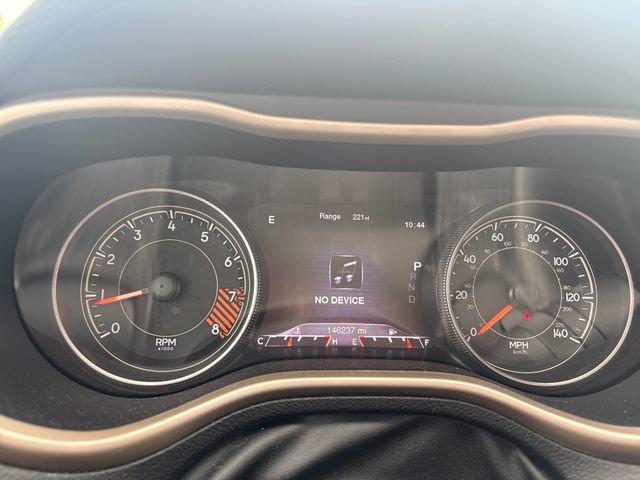 Used 2015 Jeep Cherokee Limited AWD/4WD image 17