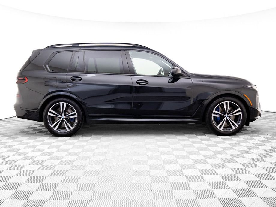 Certified 2025 BMW X7 M60i w/ Executive Package AWD/4WD image 6