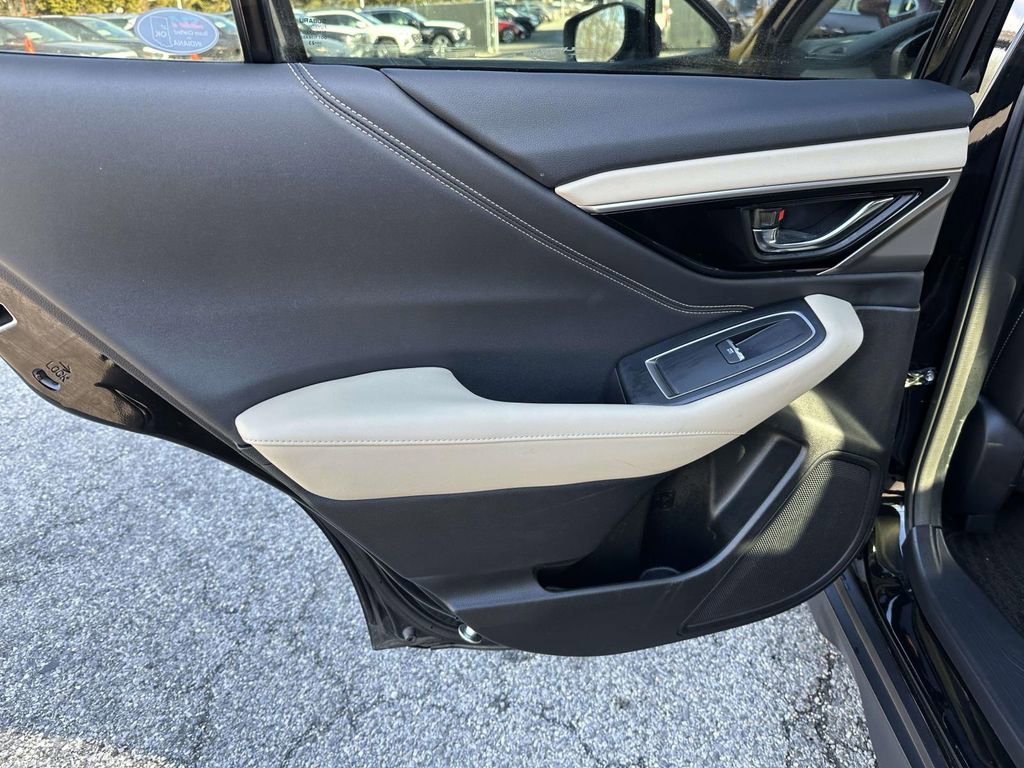 Used 2023 Subaru Outback Limited image 17