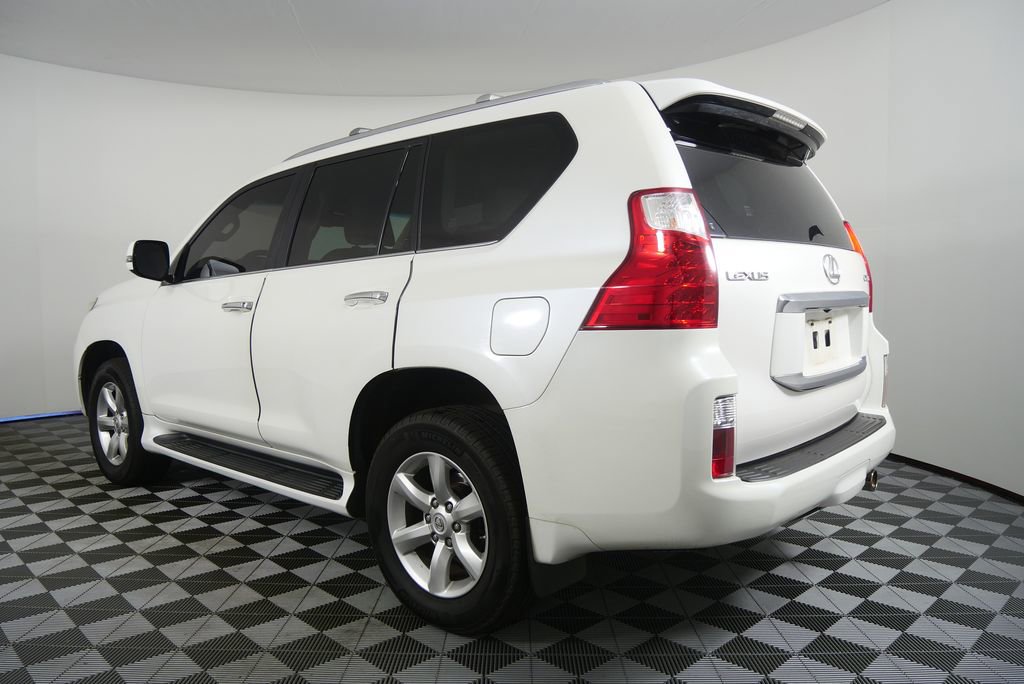 Used 2010 Lexus GX 460 image 5