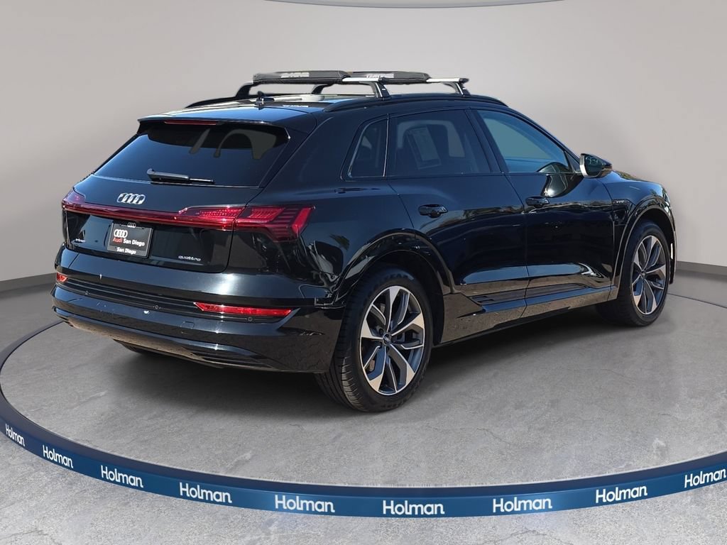 Used 2021 Audi e-tron Premium w/ Black Optic Package AWD/4WD image 6