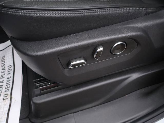 New 2026 GMC Yukon XL Denali w/ Sun & Power Step Package AWD/4WD image 19