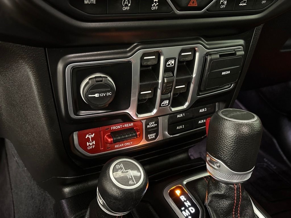 Used 2020 Jeep Gladiator Rubicon AWD/4WD image 43