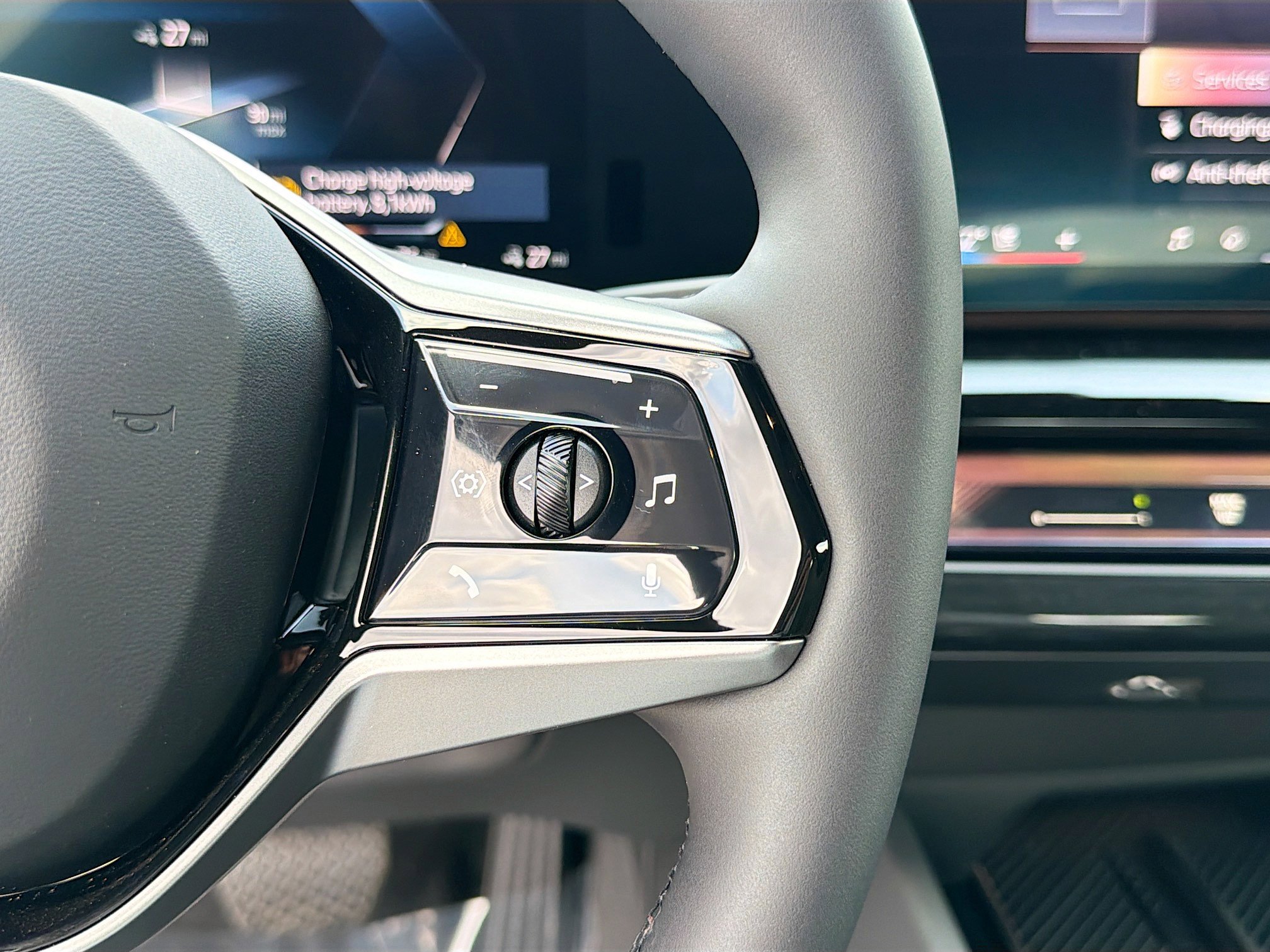 New 2026 BMW i5 eDrive40 image 39