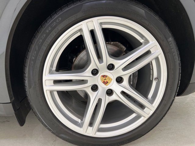 Used 2019 Porsche Panamera image 61