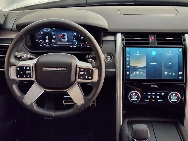 Used 2025 Land Rover Discovery Dynamic SE image 24