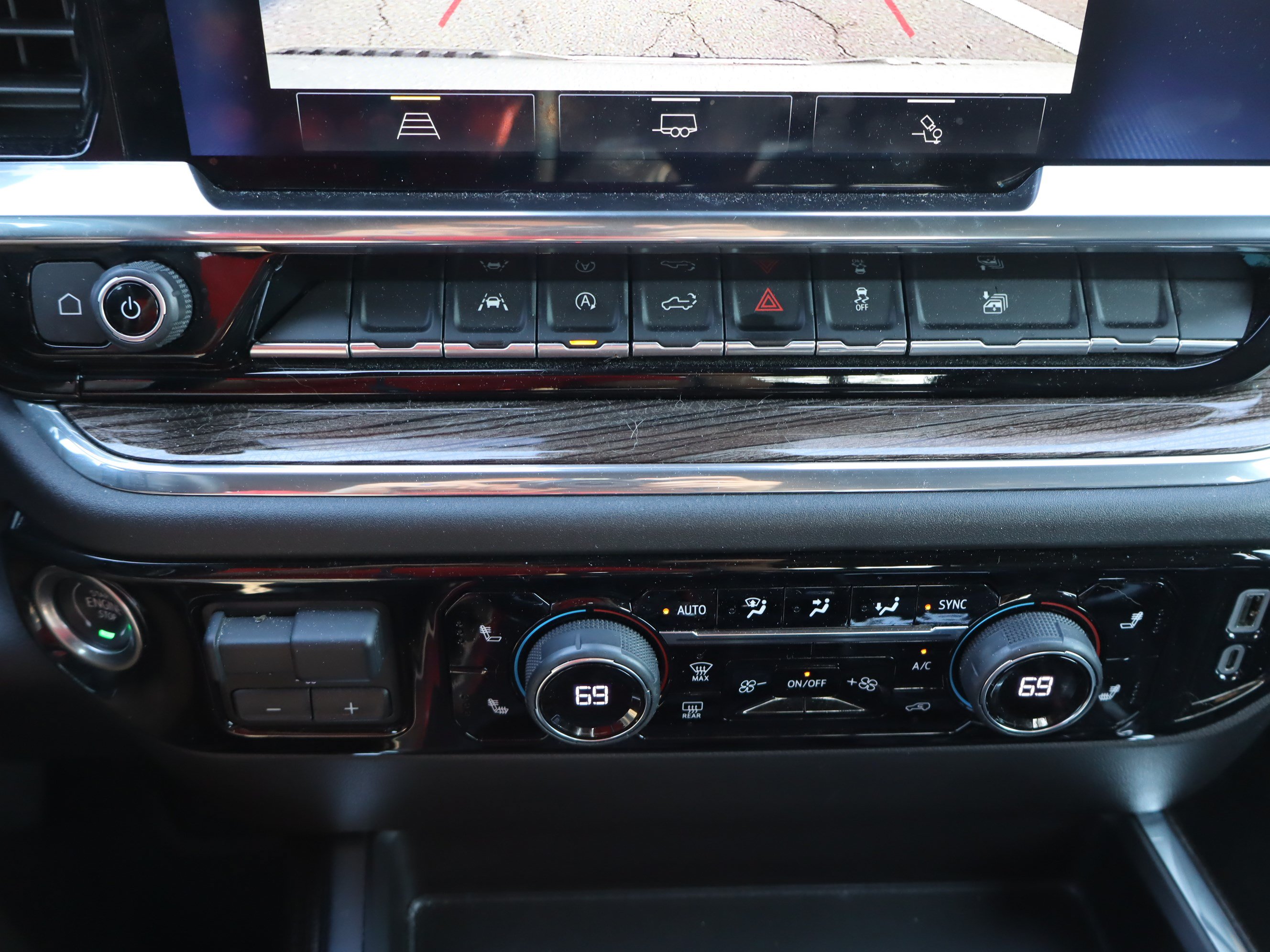 Used 2024 Chevrolet Silverado 1500 RST w/ Convenience Package II AWD/4WD image 29