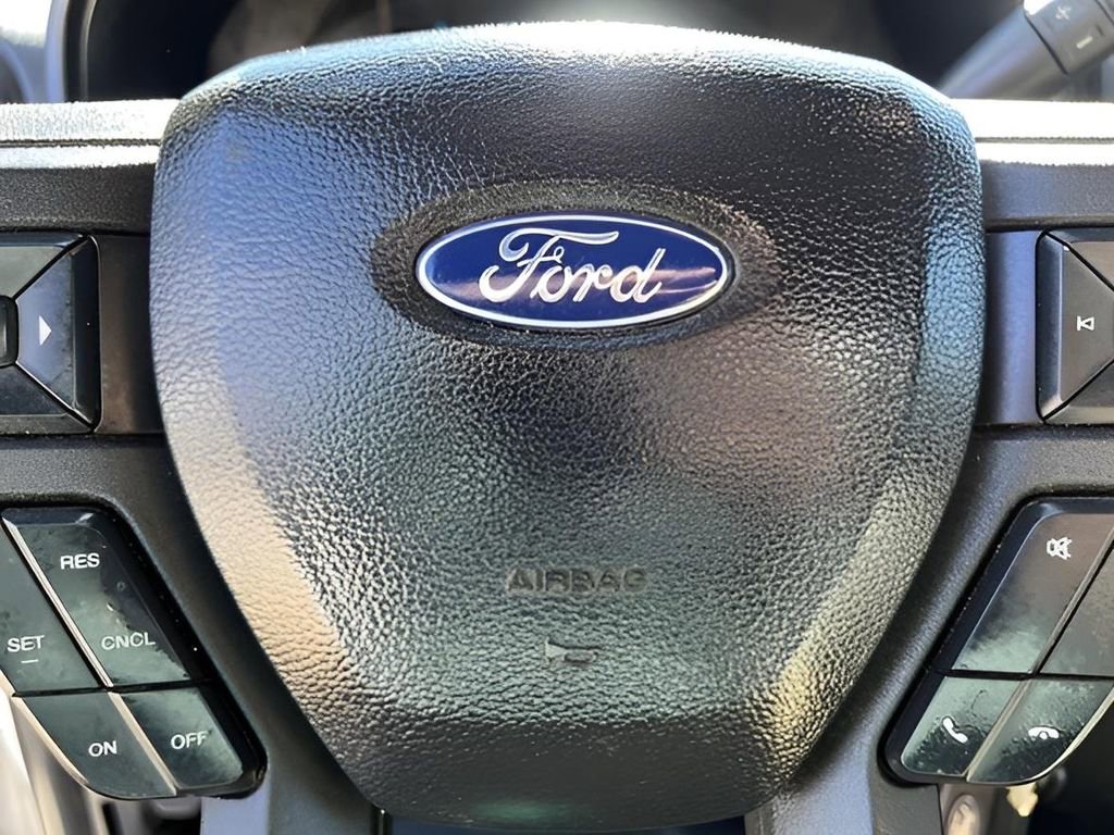 Used 2019 Ford F550 4x4 Regular Cab Super Duty image 19
