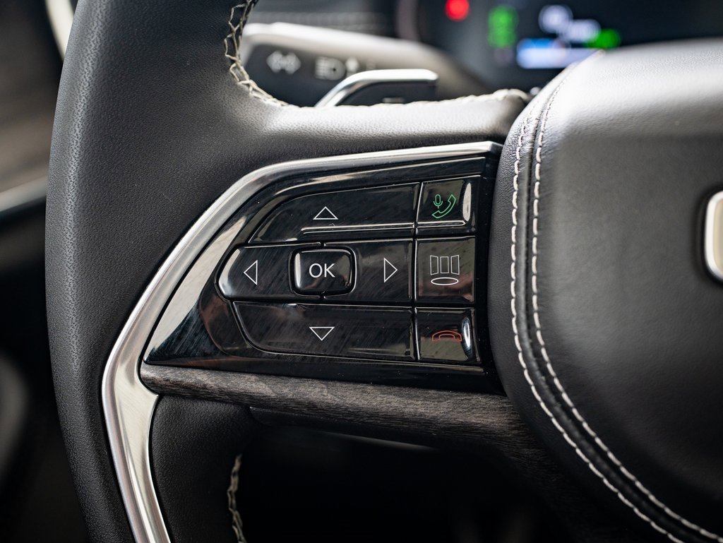 Used 2022 Jeep Grand Cherokee Overland image 26