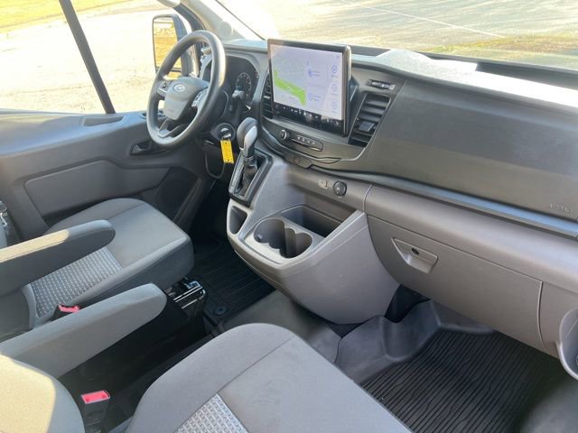 Used 2025 Ford Transit 250 148 Medium Roof image 36