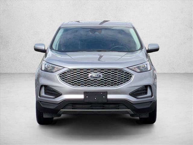 Used 2024 Ford Edge SEL image 2