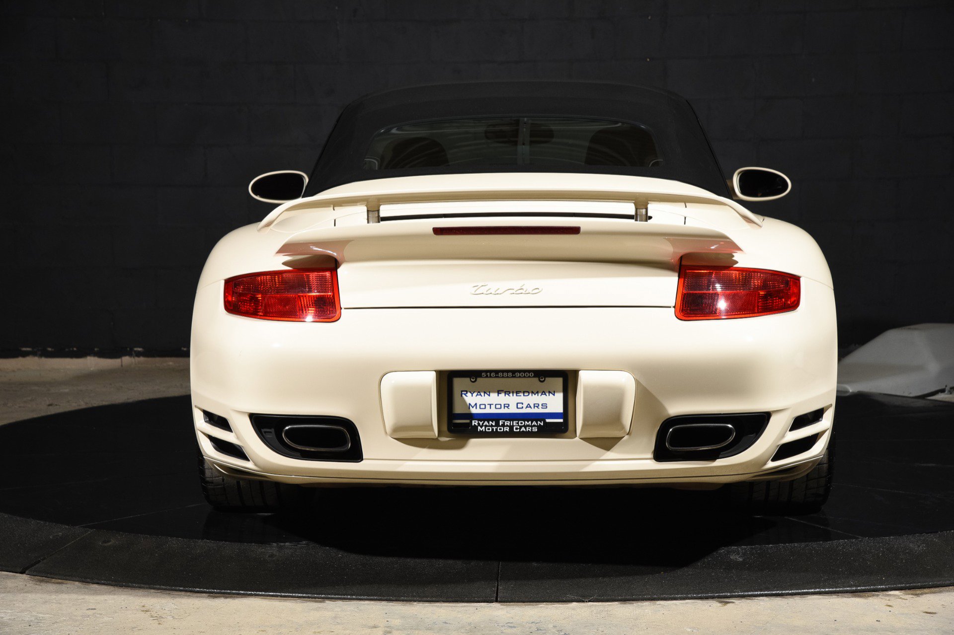 Used 2009 Porsche 911 Turbo image 11