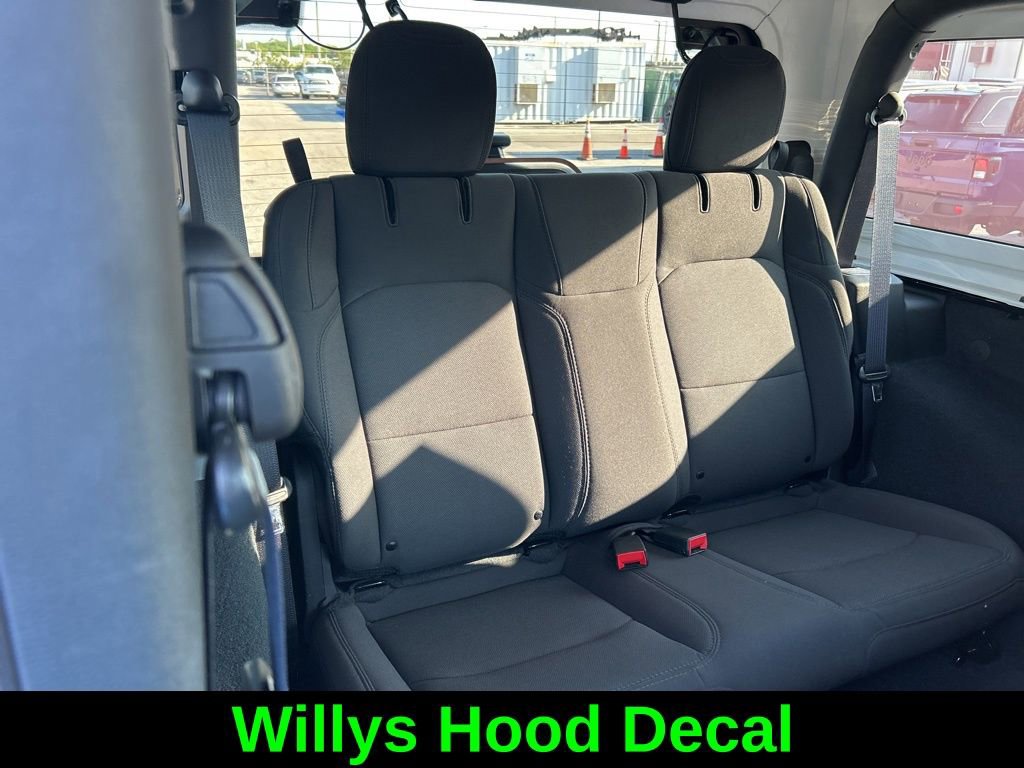 Used 2022 Jeep Wrangler Willys AWD/4WD image 30